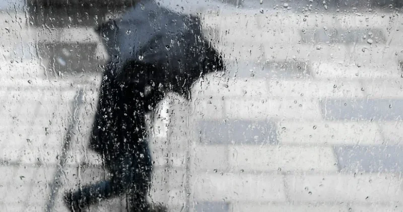 Bəzi ərazilərdə hava yağıntılı olub