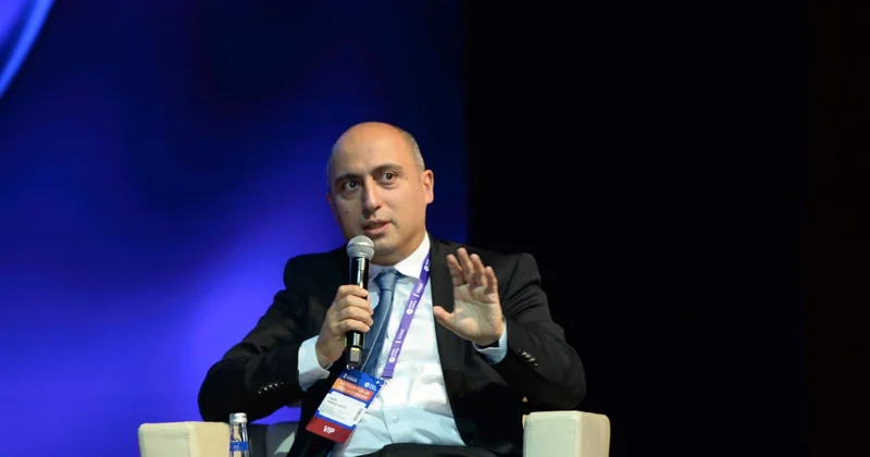 Əsas məsələ yalnız bilik əldə etmək deyil Nazir