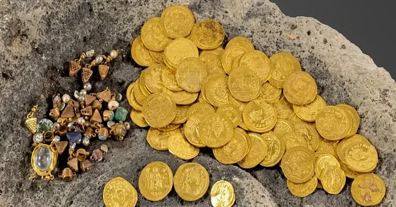 Bizans dövrünə aid qiymətli xəzinə tapıldı