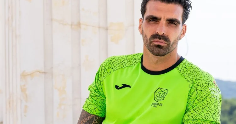 Qəbələ Premyer Liqada ən yaxşı futbol oynayan komandalardan biridir portuqaliyalı qapıçı