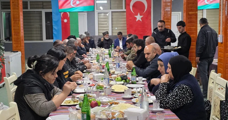 Binəqədidə Anım Günü ilə bağlı ehsan süfrəsi təşkil edilib