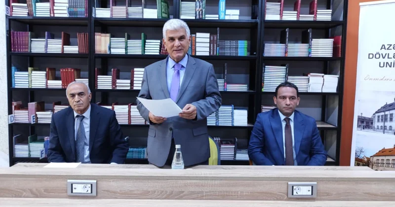 Pedaqoji Universitetin rəhbərliyi doktorantlarla görüşüb