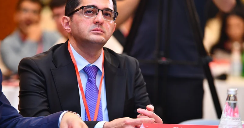 “Avrasiya universiteti brendinqi: kimliyin və qlobal əhatəliliyinin tarazlaşdırılması” FOTOLAR
