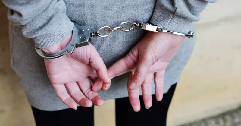 ФСБ РФ задержала шеф повара в Севастополе: готовила еду и диверсию