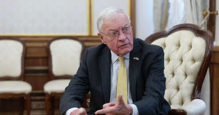 Kelloq: “Tramp Rusiyaya zərbələrin əleyhinə deyil”