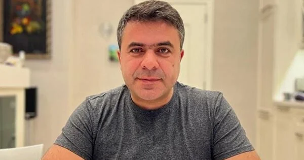 Zala daxil oldu, bir neçə dəqiqə sonra oturdu və yıxıldı...