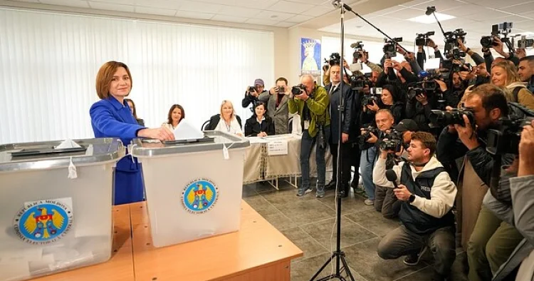 Sandunun partiyası seçkilərdə qalib gəlib: PAS parlamentdəki çoxluğu qoruyub