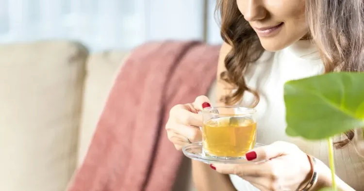Bu dərmanları qəbul edirsinizsə, yaşıl çay içməyin XƏBƏRDARLIQ