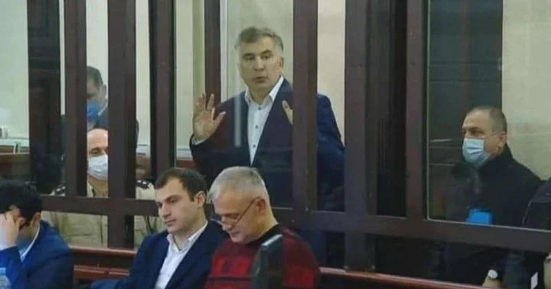 Saakaşvili: Mənim nə pulum, nə də evim var