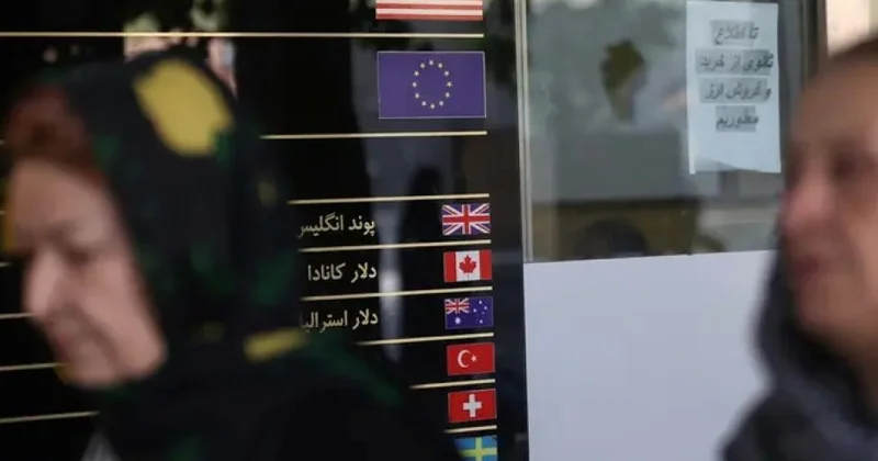 İran rialı BMT sanksiyalarından sonra rekord səviyyədə ucuzlaşıb