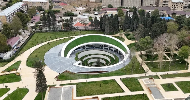 Gəncə Memorial Kompleksində azərbaycanlılara qarşı törədilmiş çoxsaylı cinayət faktları əks olunub