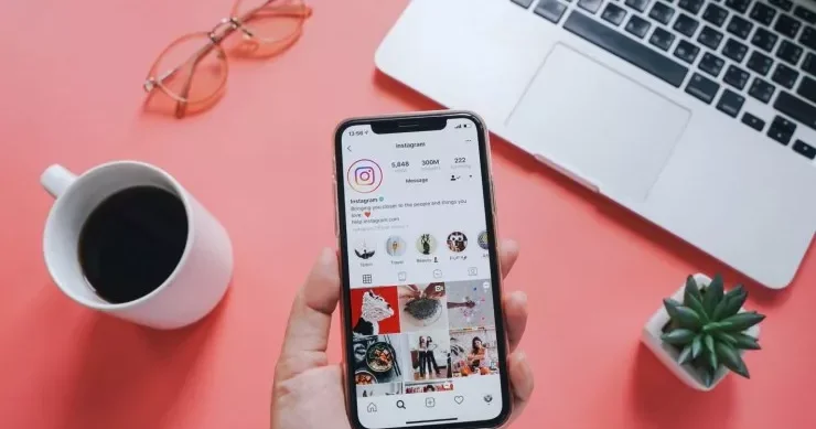 Instagram da qalmaqal yaradan yeni funksiya Sevgilinizin üzünü bir toxunuşla gizlədə biləcəksiniz