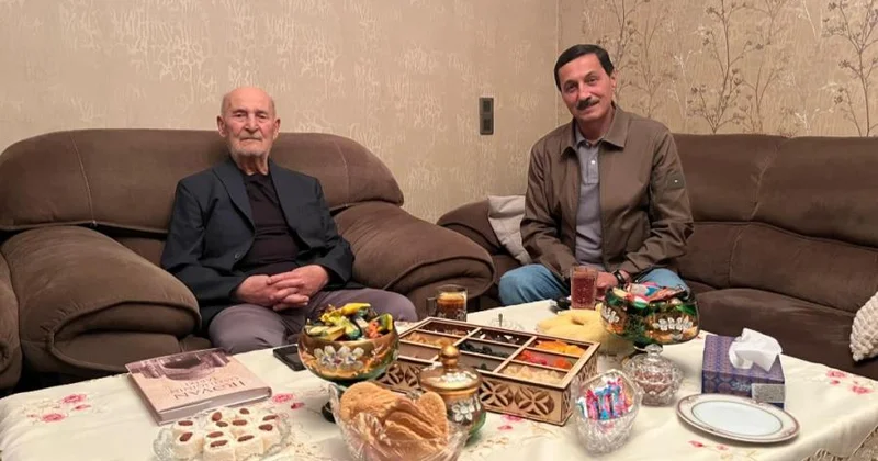 Hacı Əyyub müəllim elm və mənəviyyatın işıqlı siması