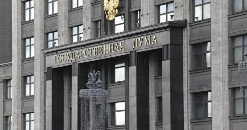 Lavrov və Moskva meri Dumadakı mandatlarından imtina ediblər