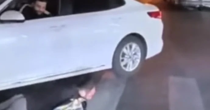 Bakıda piyada özünü avtomobilin önünə atdı VİDEO