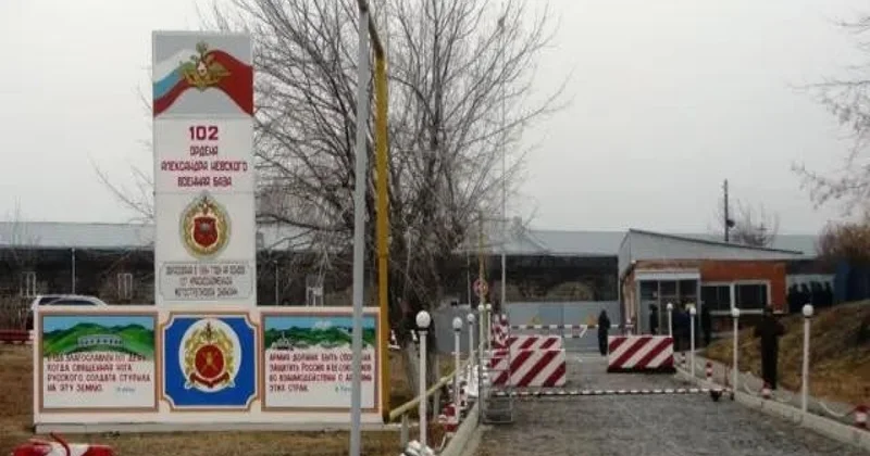 В Гюмри военнослужащий 102 й российской базы задержан с наркотиками