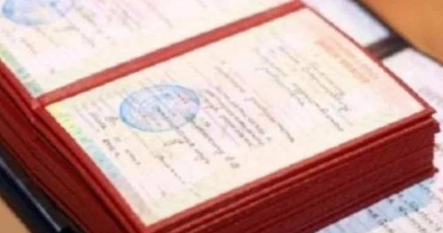 Bu səbəbdən də onların verdikləri diplomlar etibarsız sayılır Təhsil eksperti