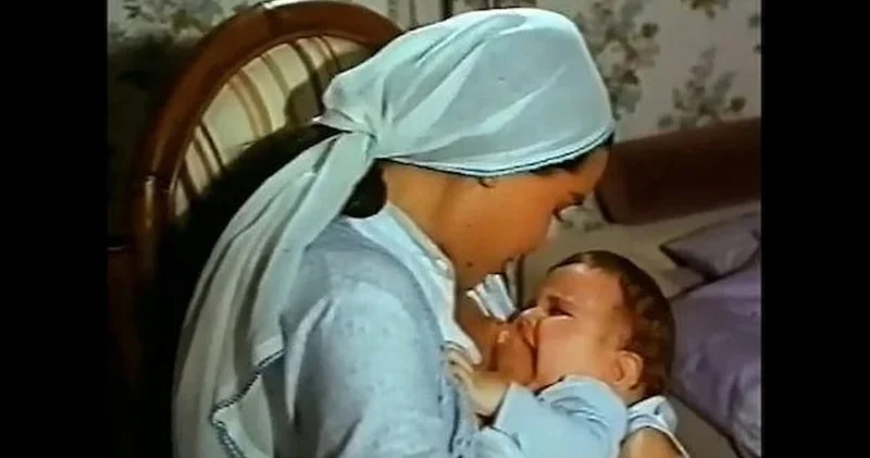 Bülent Ersoyun qucağındakı körpənin 42 il sonra kimliyi üzə çıxdı FOTOLAR