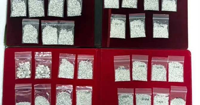 Bakıya 4 milyonluq briliant keçiirmək istdədi, qarşısı alındı
