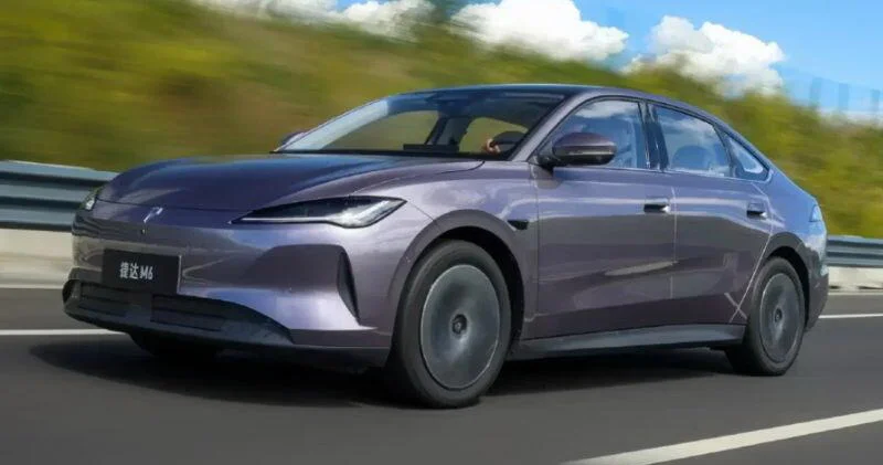 В Китае стартовали продажи самого доступного электромобиля Volkswagen ФОТО