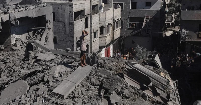 Qəzza sektorunda İsrailin hücumları nəticəsində azı 8 nəfər ölüb