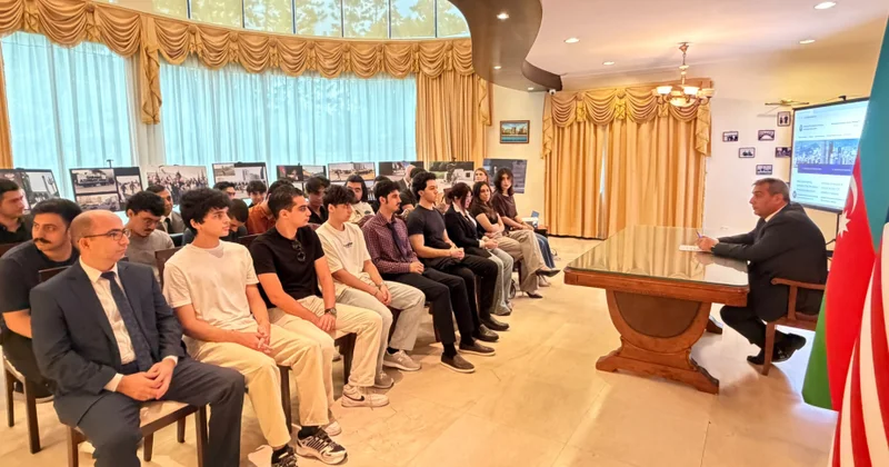 Malayziyada təhsil alan azərbaycanlı gənclərlə görüş: milli həmrəylik və diaspor fəaliyyəti