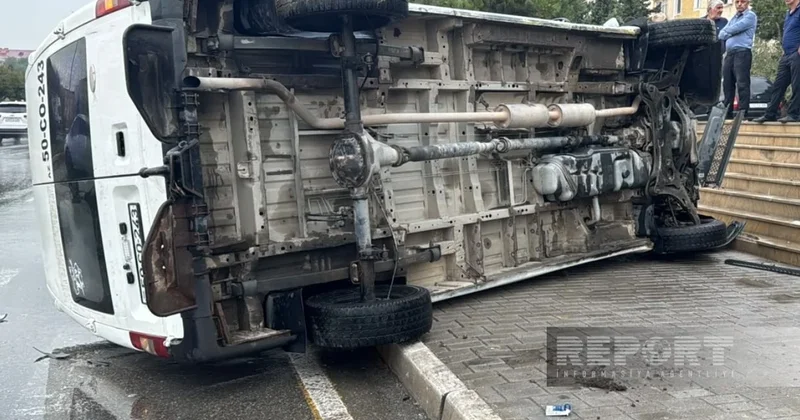 В Сумгайыте столкнулись два автомобиля, есть пострадавшие