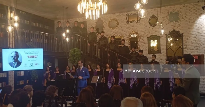 “Sənsiz” adlı ədəbi musiqili gecə keçirilib FOTO