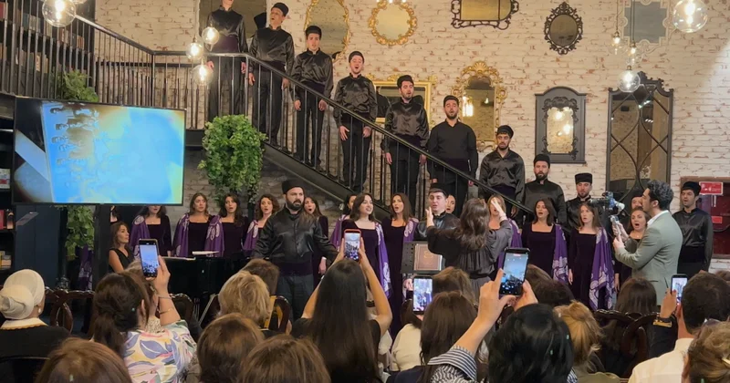 Bakı Kitab Mərkəzində “Sənsiz” adlı ədəbi musiqili gecə