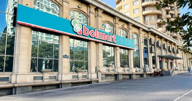 Bolmart rəhbəri: Heç bir mağazamızın bağlanması gündəmdə deyil