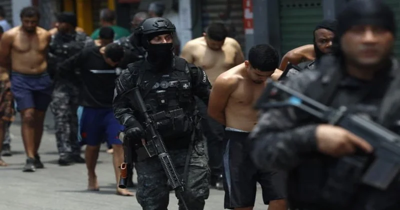 Braziliyada hökumət qüvvələri ilə narkokartellər arasında qarşıdurma baş verib, 60 dan çox ölən var