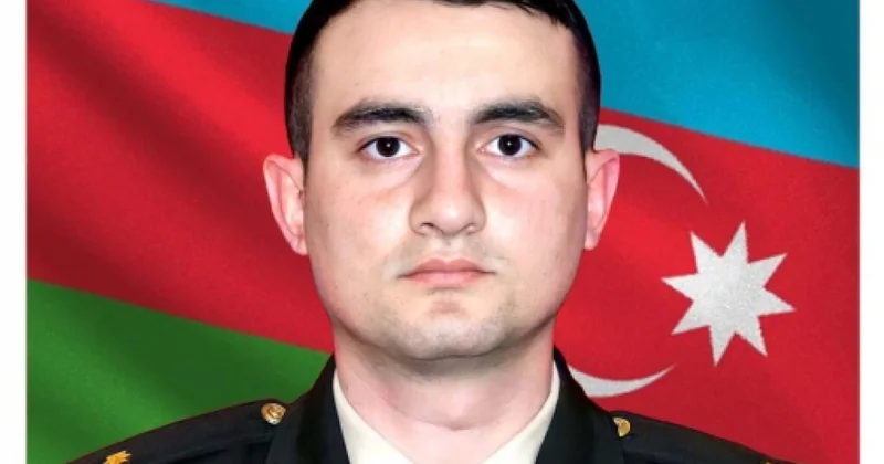 Yaralı komandirini xilas edərkən şəhid olan həkim