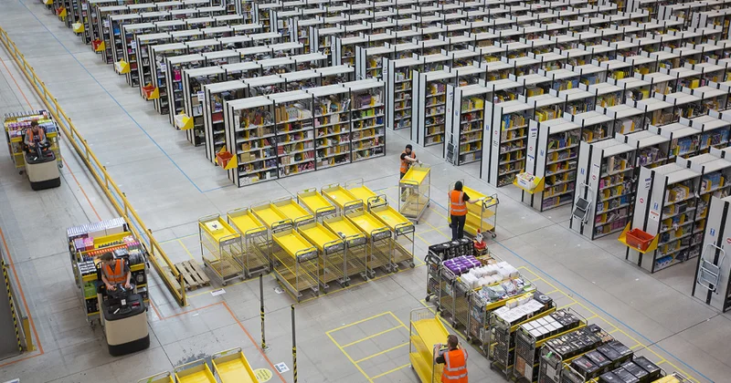 Qlobal şirkətlər iş yerlərini ixtisar edir