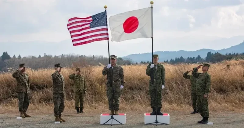 Япония и США намерены активизировать совместные военные учения