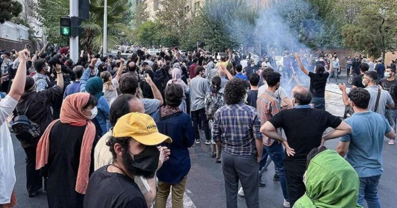 İranda azərbaycanlı fəallara qarşı həbslər başladı