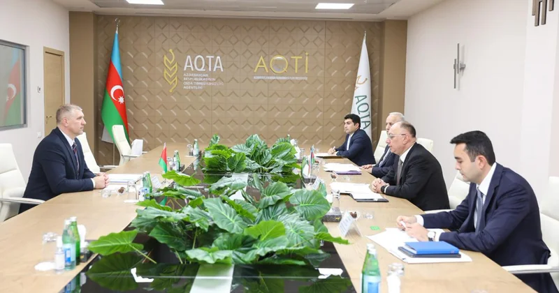 Азербайджан и Беларусь обсудили совместное производство ветеринарных препаратов фото