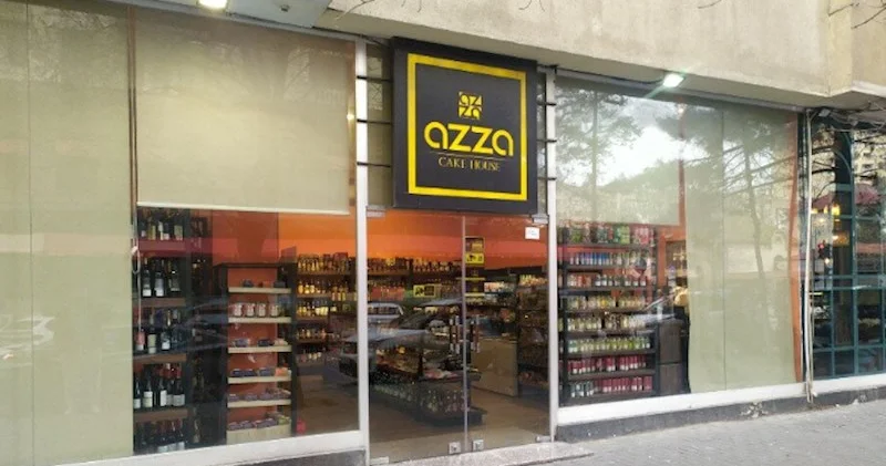 Məhşur mağazada nə baş verir? AÇIQLAMA