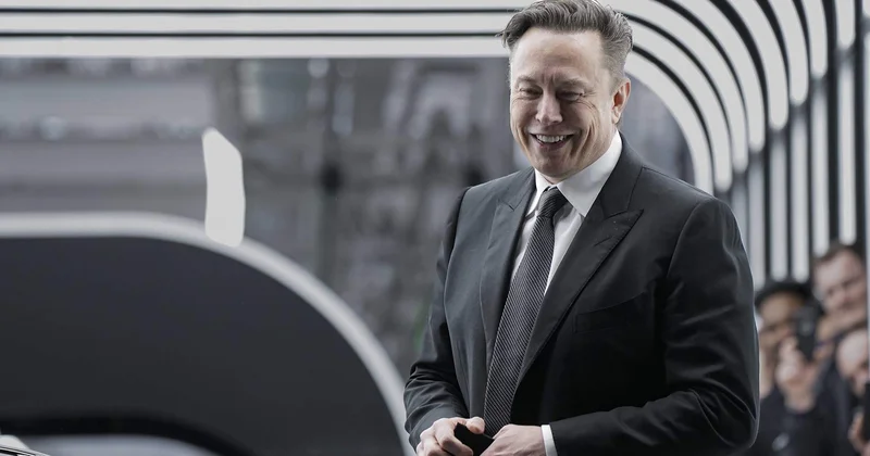 Илон Маск создал альтернативу Википедии