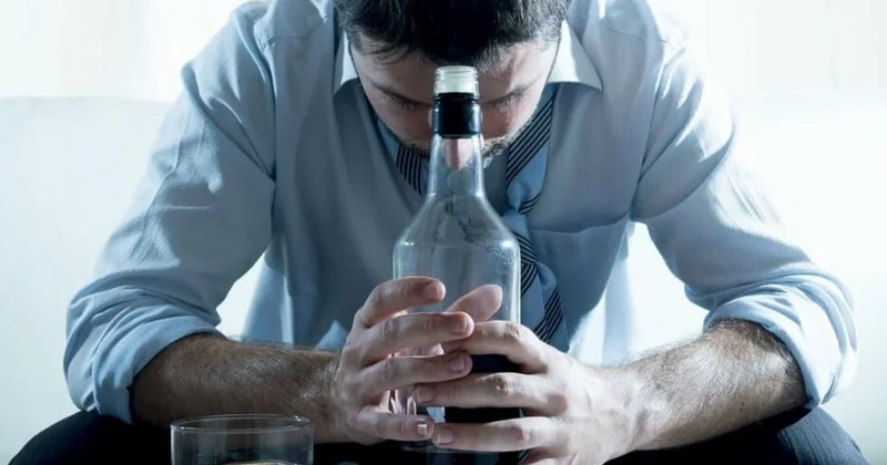 Alkoqol asılılığı niyə yaranır? Alimlərdən araşdırma