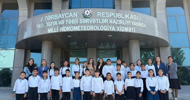 Deputat məktəblilərlə hidrometeorologiya turu təşkil edib