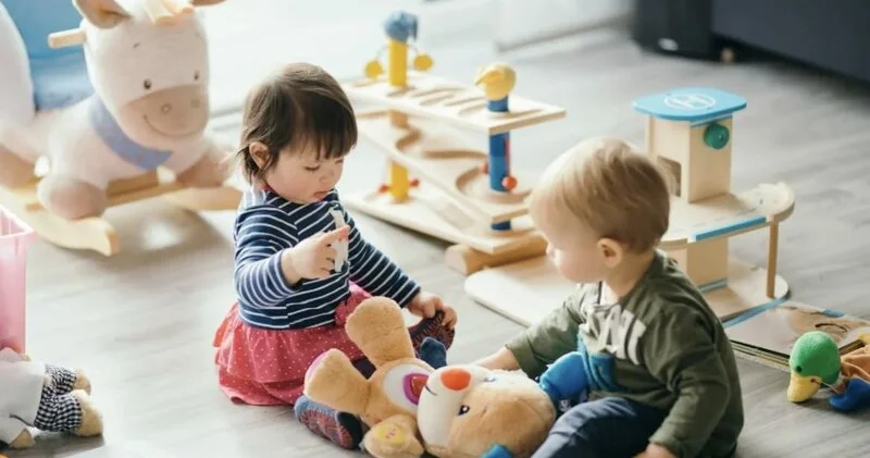 İti dişli, qorxunc gülüşlü dəbdə olan oyuncaqlar nədən xəbər verir? ARAŞDIRMA