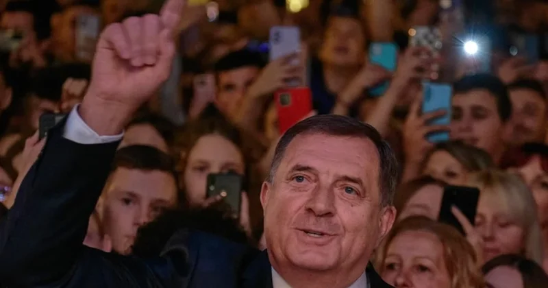 США сняли санкции с Додика