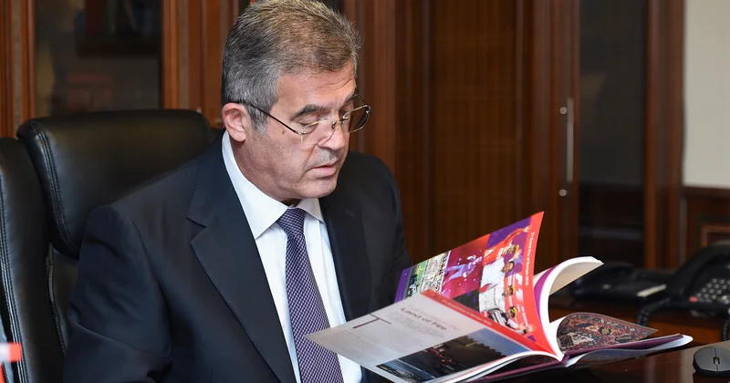 İcra başçısı gizli şirkəti ilə tenderlərə girir 450 minlik sövdələşmə olub