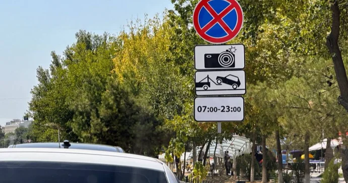 “Dayanmaq qadağandır” nişanının təsir zonasında qanuni parklama