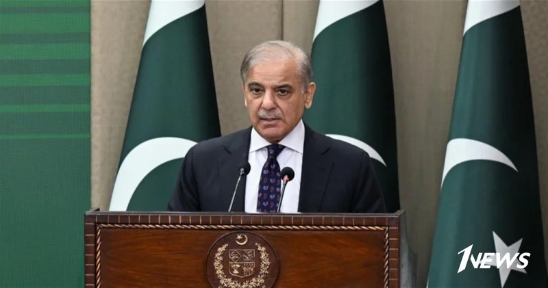 Премьер министр Пакистана примет участие в Параде Победы