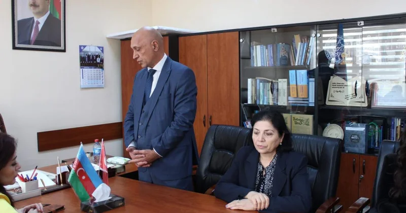 “Zəfər bayramı: xalqın iradəsi və dövlətin gücü” Dilçilik İnstitutunda anım tədbiri