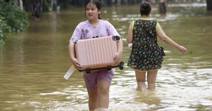 Vyetnamda daşqın oldu Xeyli sayda ölü və yaralı var