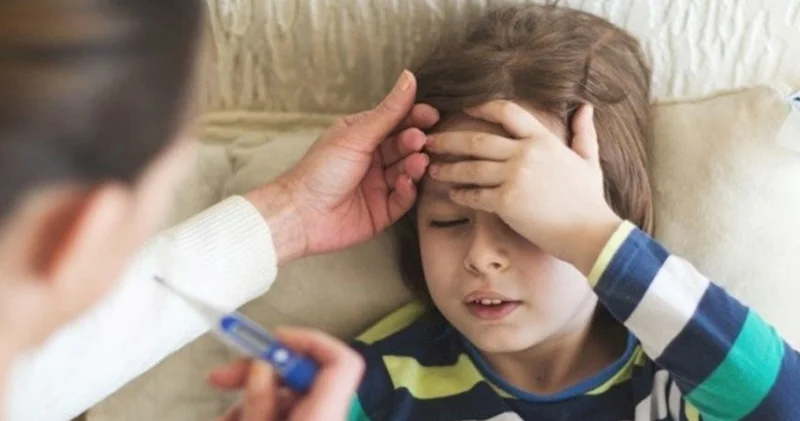Valideynlərin nəzərinə: Bu virus uşaqlar arasında sürətlə yayılır
