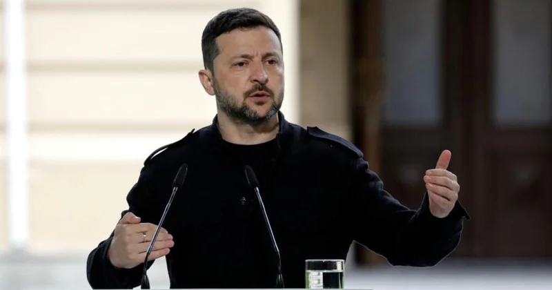 Deputat Zelenskini ələ saldı