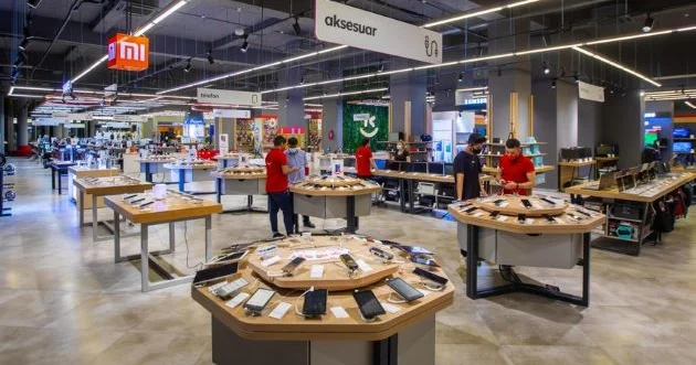 “Kontakt Home” milyonlarla manat borca düşdü FOTO